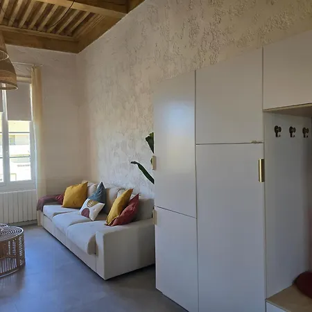 Avec Parking, 150m Du Vieux Port, 50 M2 Apartment La Ciotat